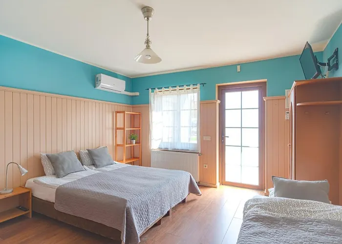 Prowincja בית אירוח